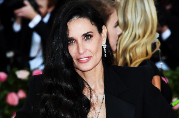 Demi Moore Take Health with Blood Cupping