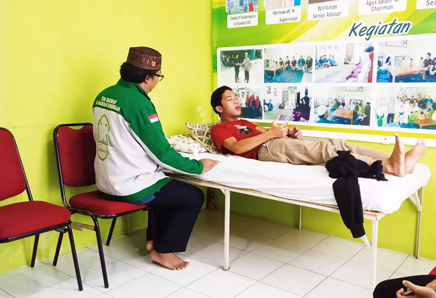 Ruqyah Batam Pengobatan Gangguan Sihir, Iblis, Jin, Setan, Al A’in, Dajjal