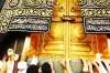 Salah satu tempat keramat di Kabah Makkah adalah pintu masuk ke dalam Kabah